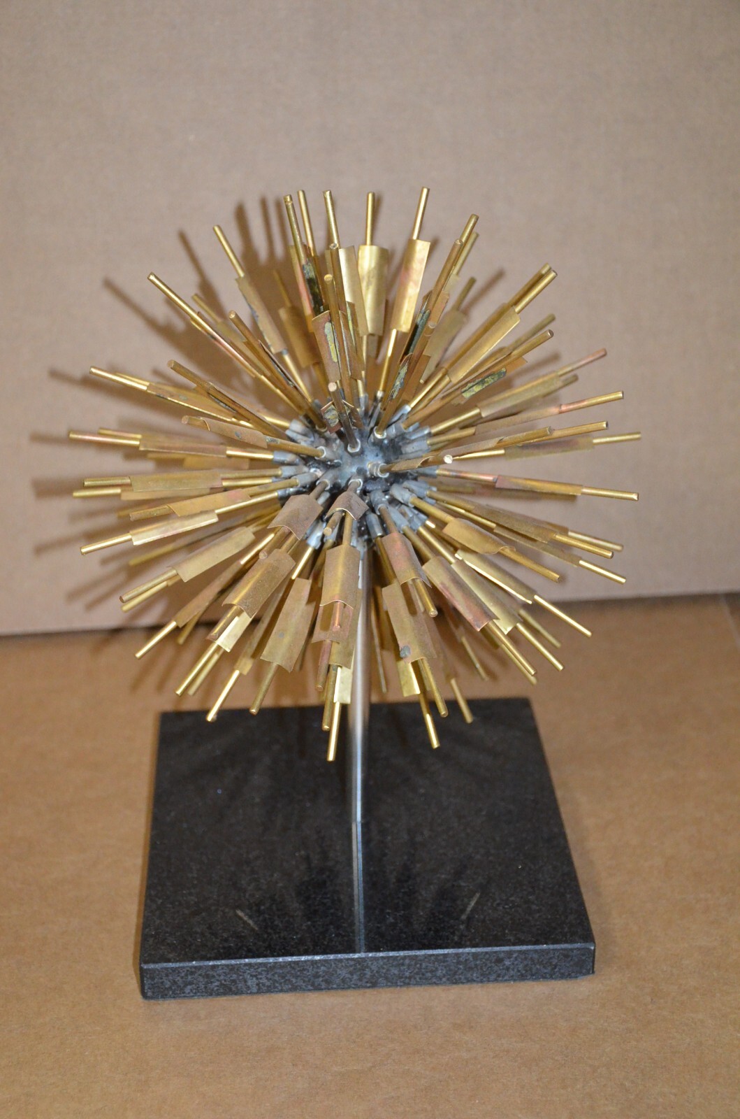 Beautiful Abstract Golden Dandelion Home Accent Piece 11″ Tall
