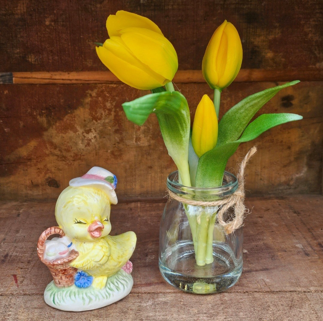 Real Touch Artificial Tulip in a vase FAKE WATER flowers LOOK REAL Spring Decor