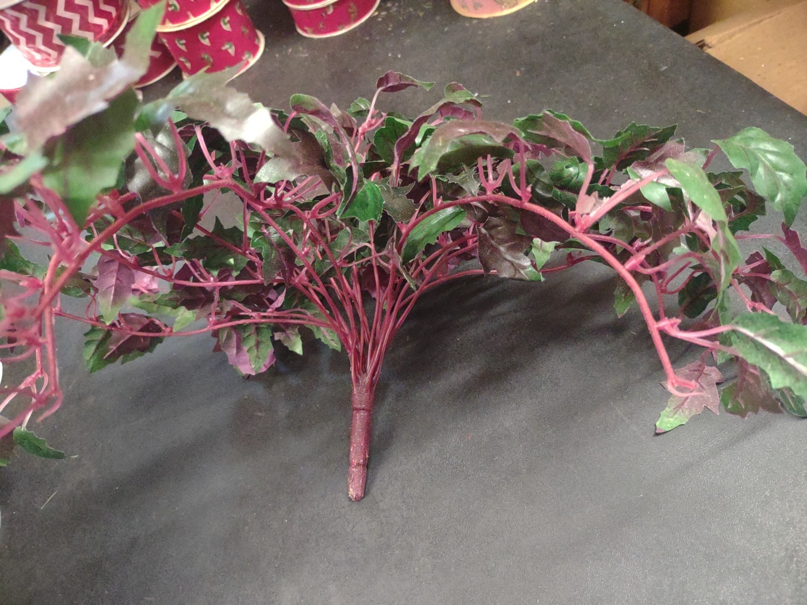 15″ Silk Miniature Ivy Bush with 18 Stems, Green & Purple Leaves, Hanging Vines
