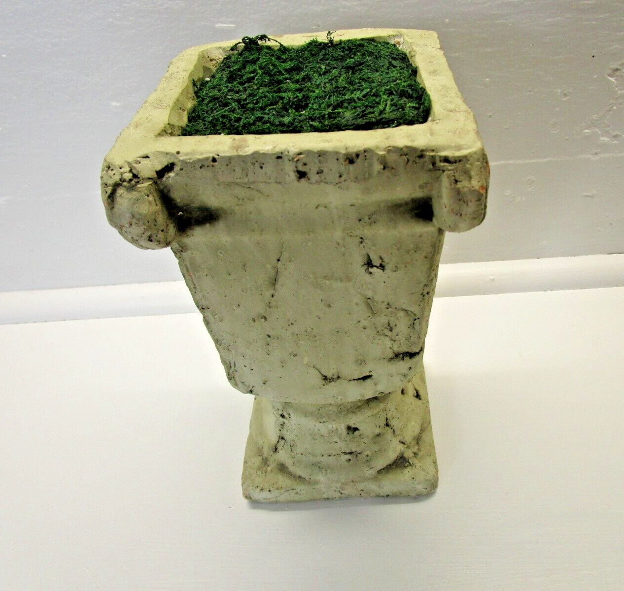 Amphora Vase Ceramic For Dry Flower Arrangements With Dry Sponge and Moss 8.5″