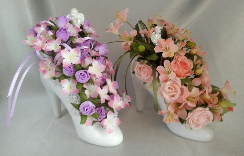 Lot (2) High Heeled Shoe Floral Arrangements w/ Cherubs (Pink/Purple & Peach)