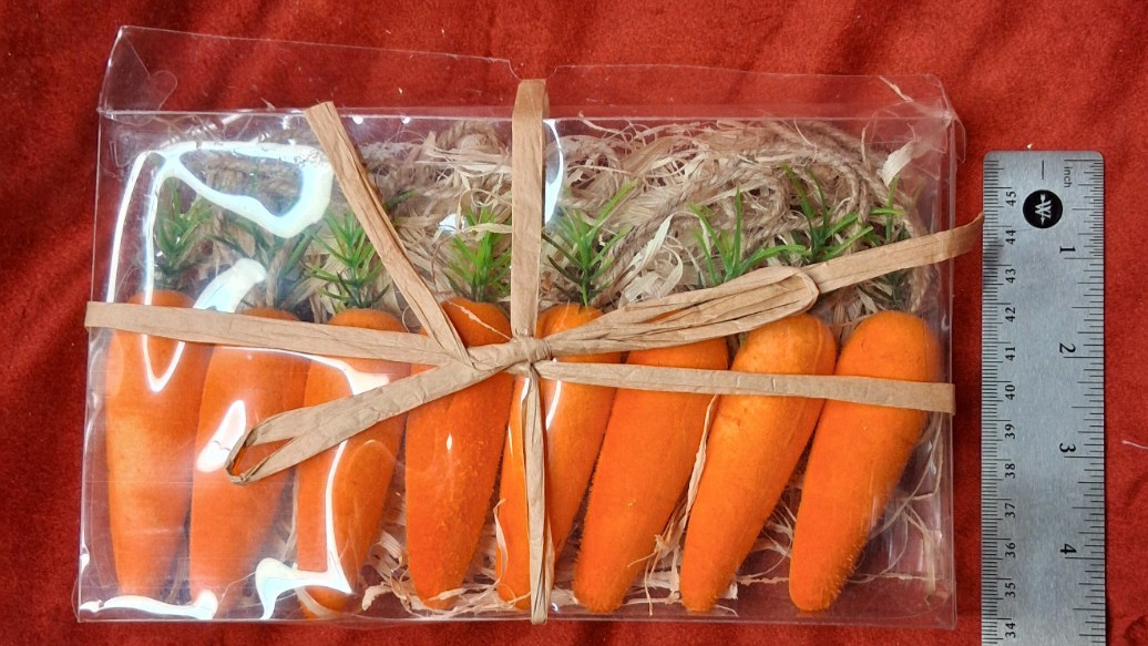 NIP Set of 8 Velvet Flocked Easter Carrots Bowl Fillers Spring Tiered Tray Decor